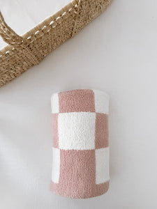 Blush + white / checker plush blanket